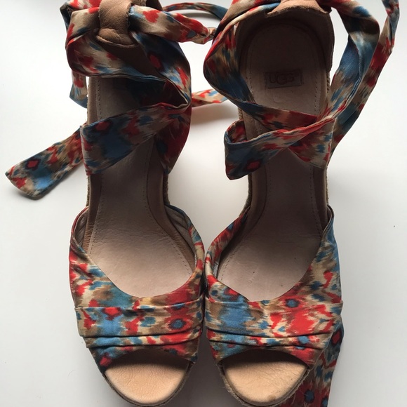 UGG Silk Lucianna Espadrilles - Picture 3 of 7